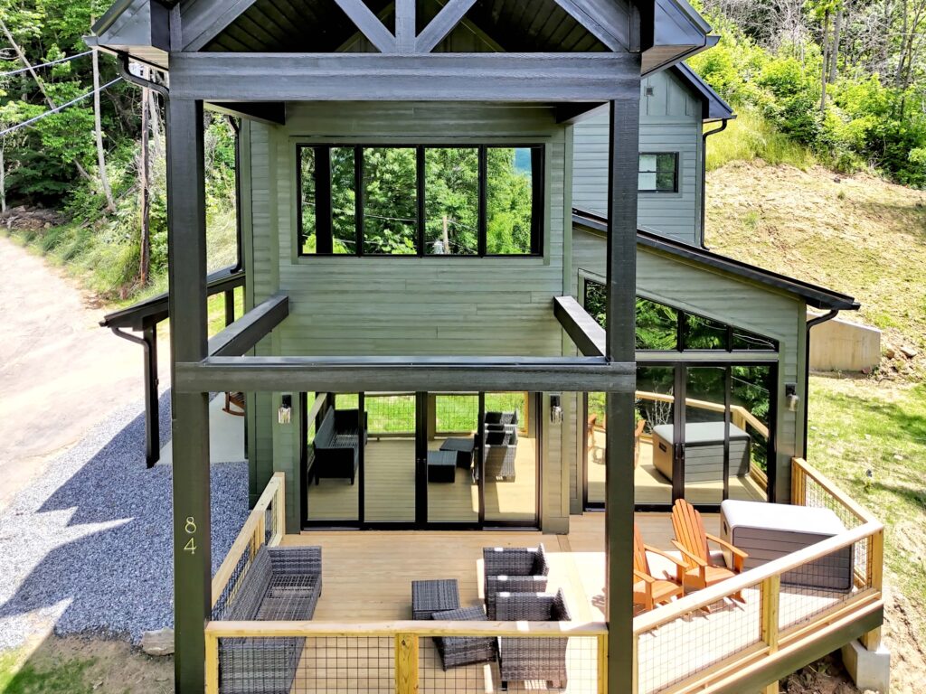 Residential Construction in Waynesville: Building Homes That Fit the Mountains residential construction bmb cohasset dr 16 Benchmark Builders Of North Carolina, INC. Residential Construction in Waynesville